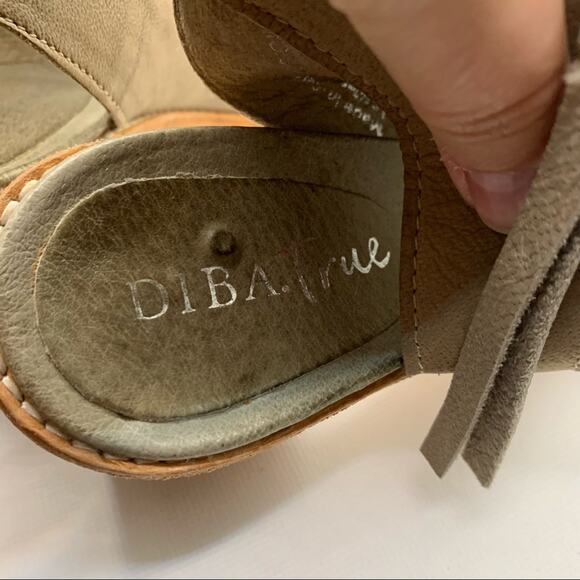 Diba Women's Dreamer Grey Tan Suede Leather Open Toe Block Heel Sandals Size 7.5 - Picture 13 of 13